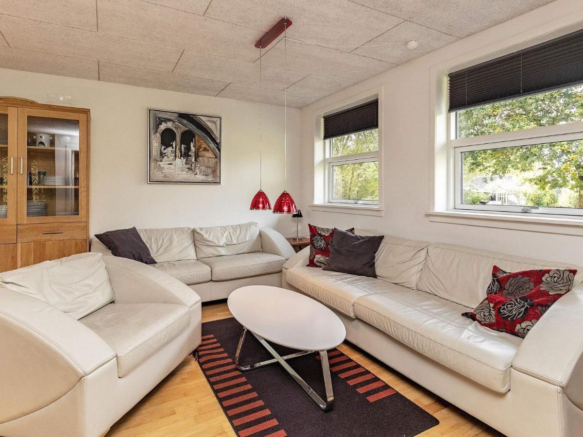 8 Person Holiday Home In Skals Kültér fotó