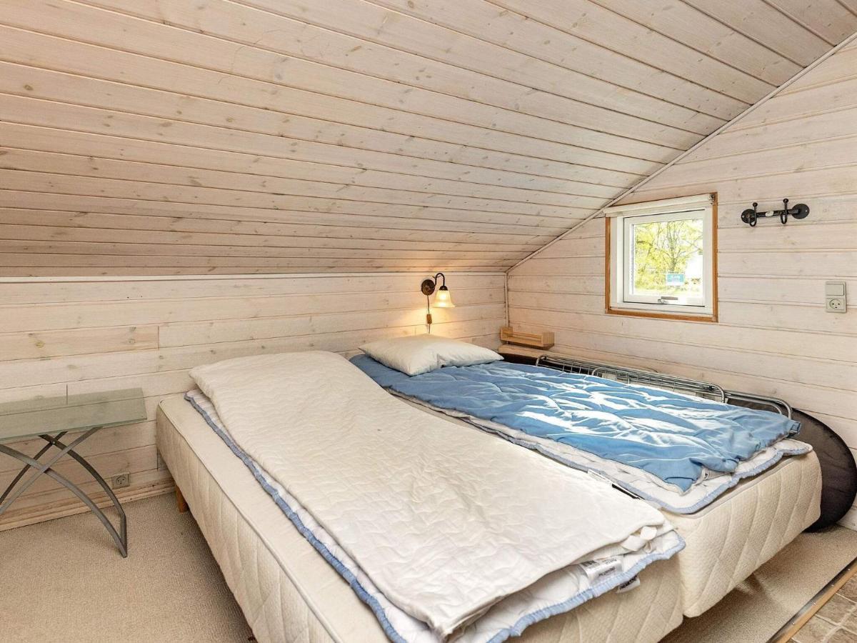 8 Person Holiday Home In Skals Kültér fotó